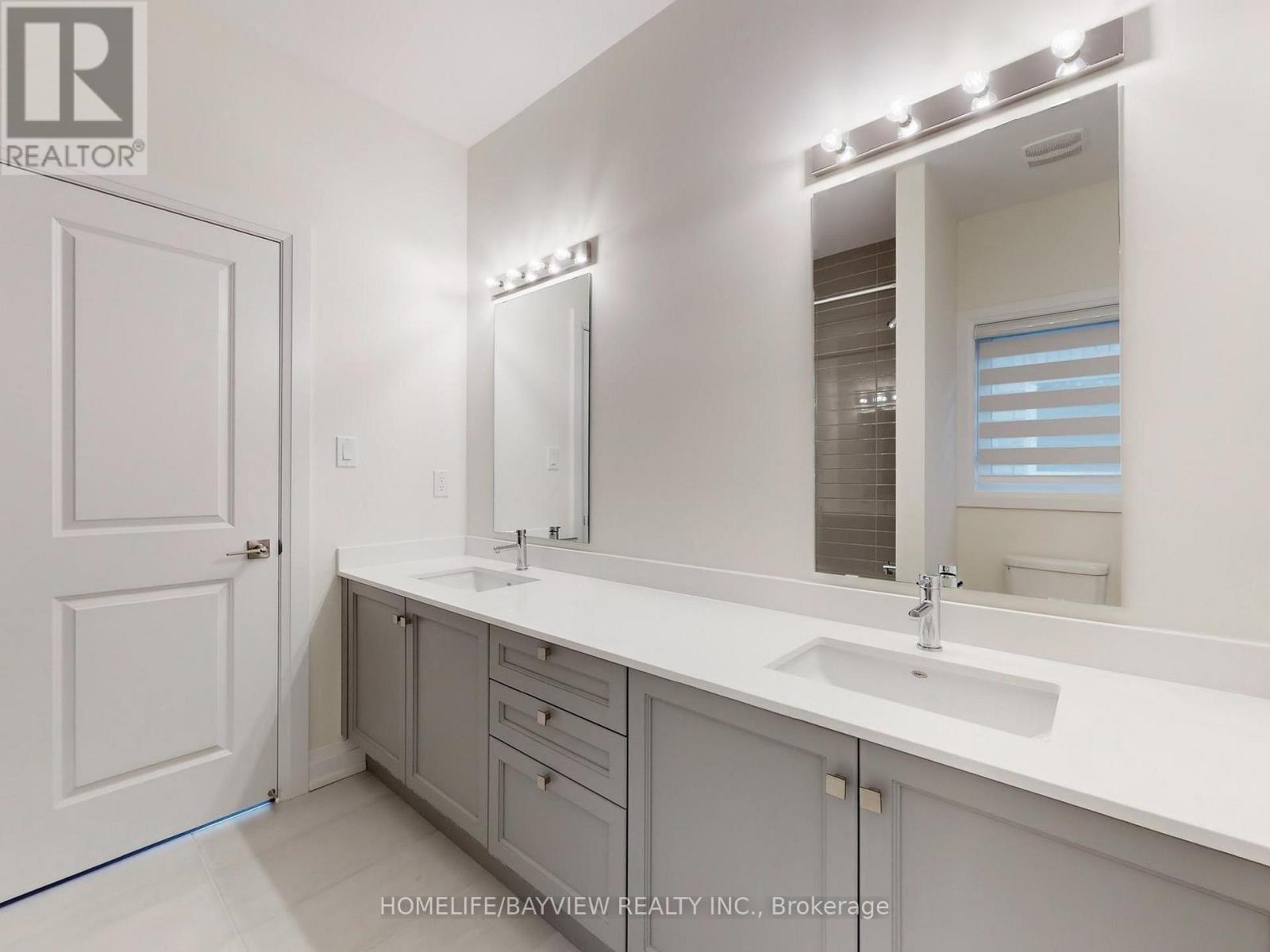 221 Seguin Street, Richmond Hill, Ontario  L4E 1N7 - Photo 34 - N12525820