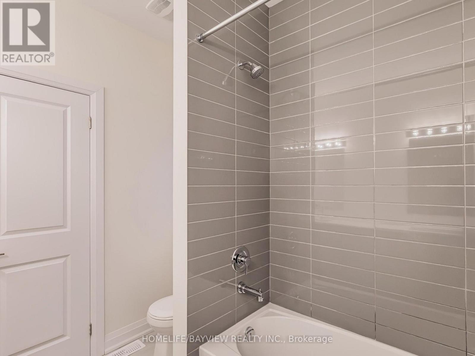 221 Seguin Street, Richmond Hill, Ontario  L4E 1N7 - Photo 35 - N12525820