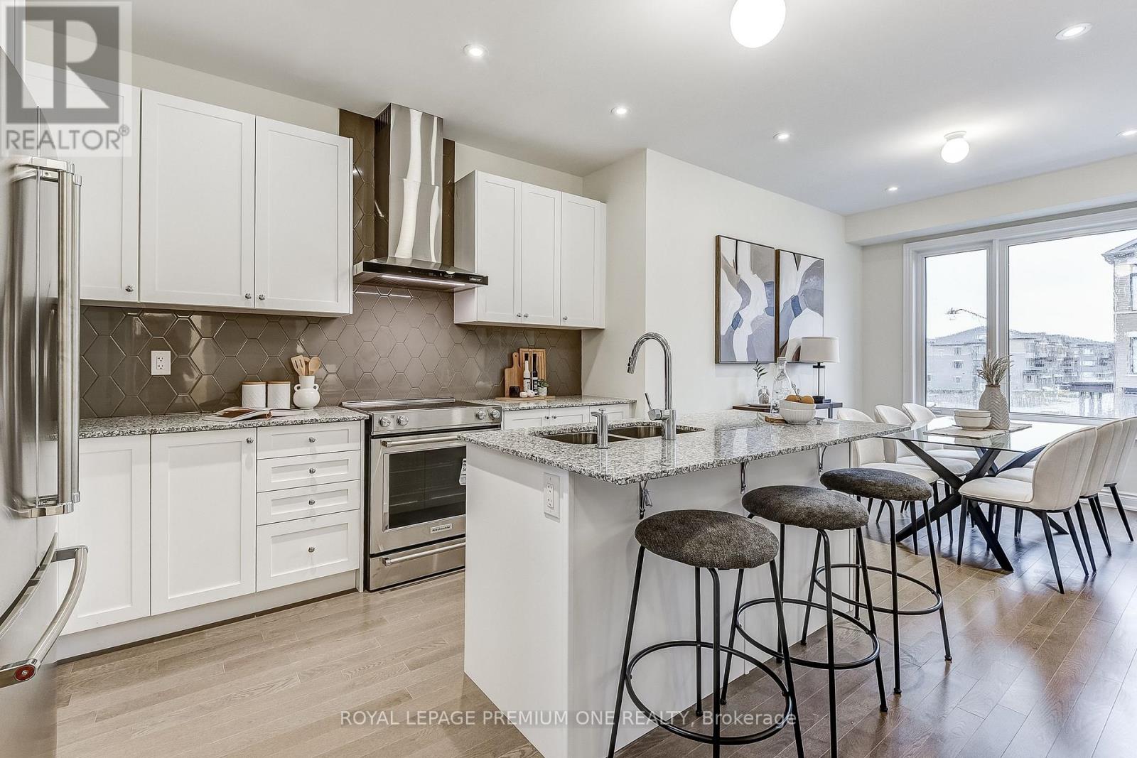 117 Tennant Circle E, Vaughan, Ontario  L4H 5L5 - Photo 16 - N12525824