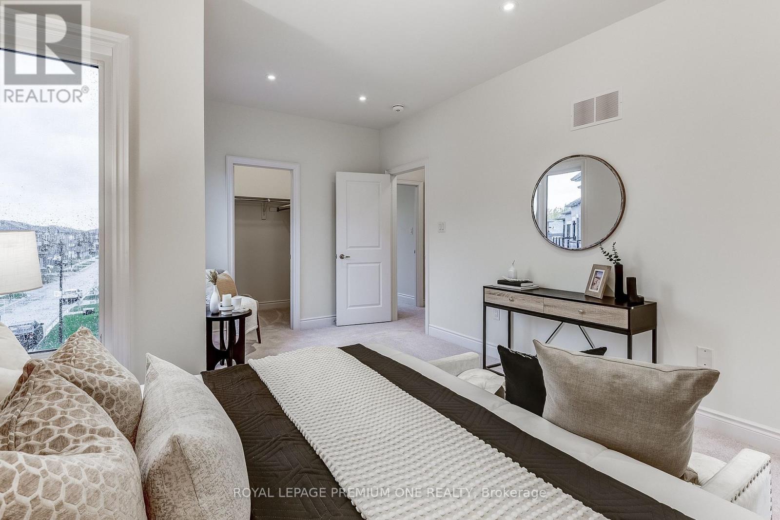 117 Tennant Circle E, Vaughan, Ontario  L4H 5L5 - Photo 35 - N12525824