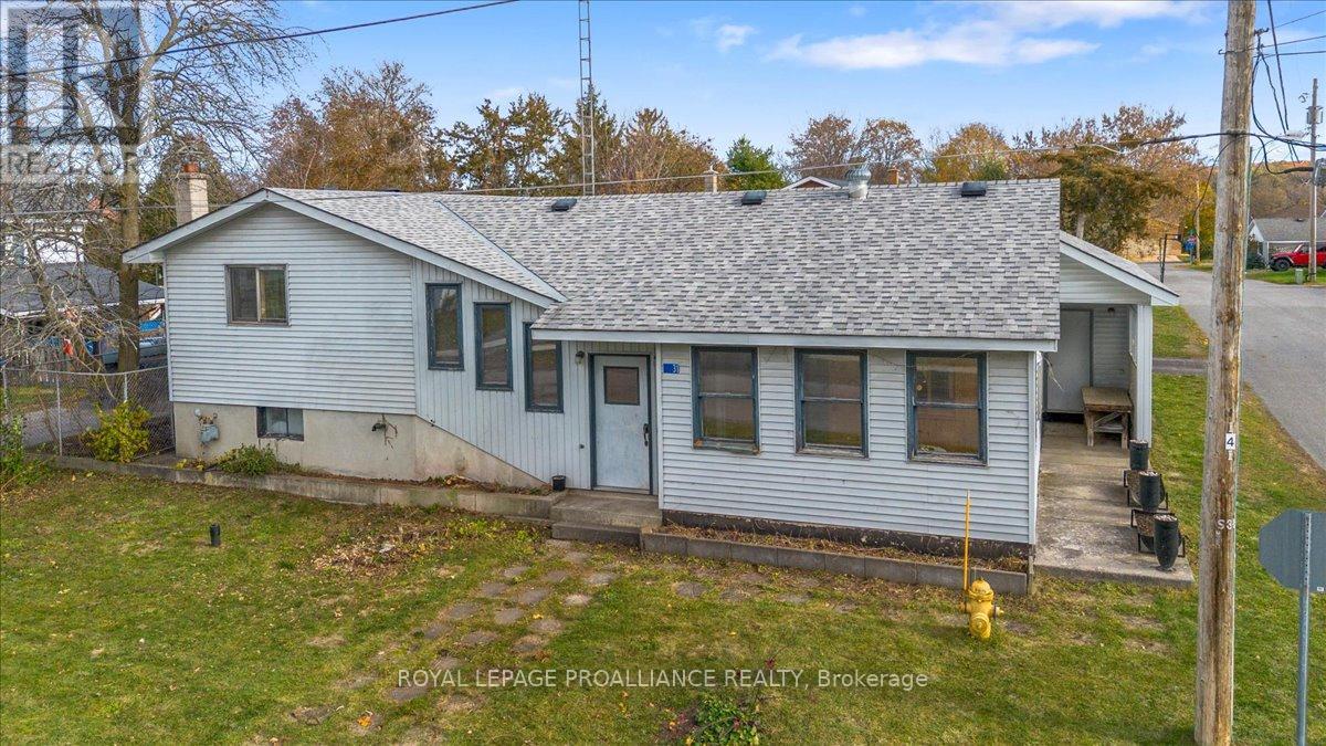 31 S WELLINGTON STREET, Quinte West, Ontario