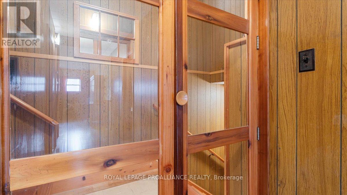 31 S Wellington Street, Quinte West, Ontario K0K 2C0 - Photo 18 - X12525844