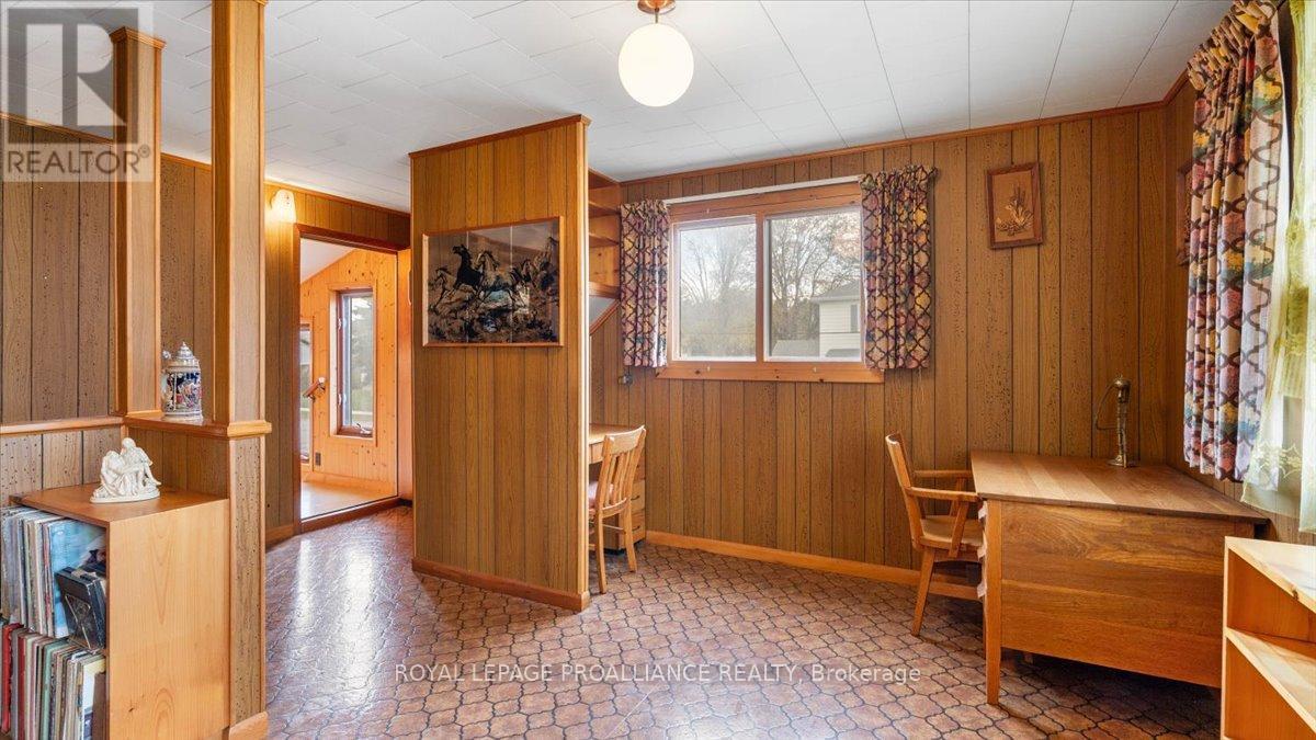 31 S Wellington Street, Quinte West, Ontario K0K 2C0 - Photo 27 - X12525844