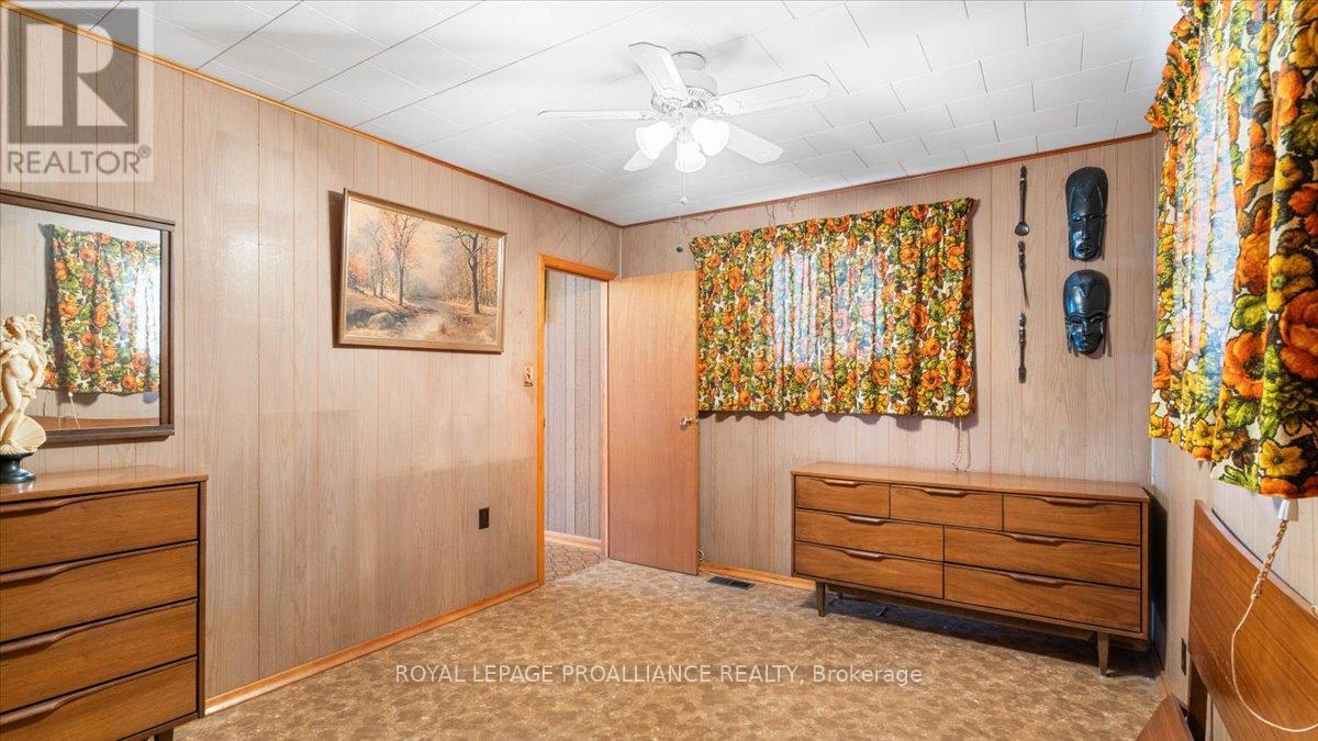 31 S Wellington Street, Quinte West, Ontario K0K 2C0 - Photo 31 - X12525844