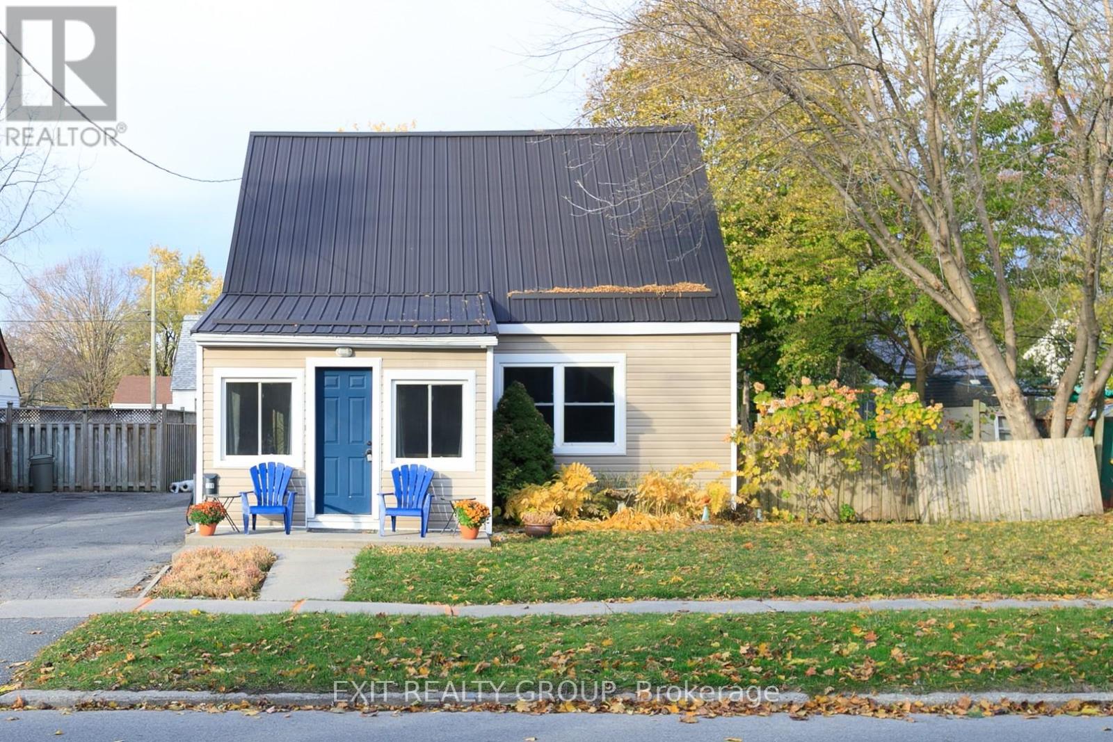 138 BYRON STREET, Quinte West, Ontario