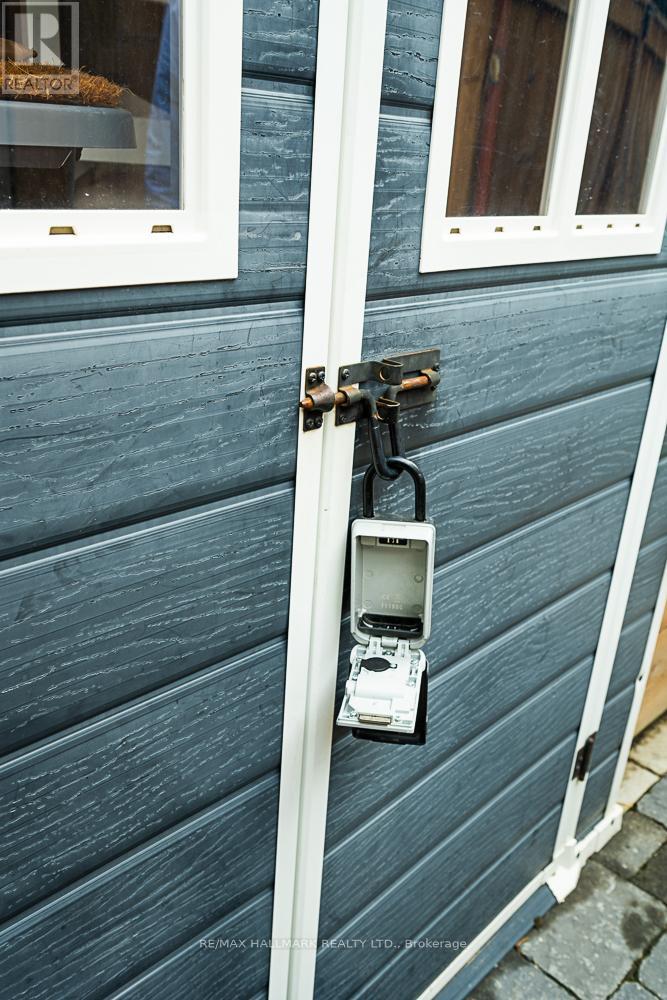 3318 Bathurst Street, Toronto, Ontario  M6A 2B6 - Photo 40 - C12486249