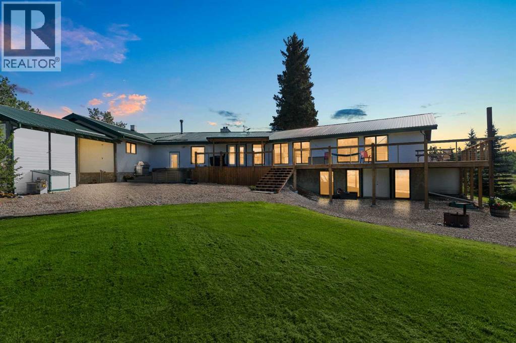 5241 Township Road 320, Rural Mountain View County, Alberta