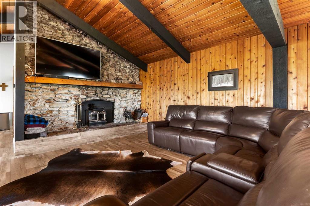 5241 Township Road 320, Rural Mountain View County, Alberta  T0M 1X0 - Photo 18 - A2248109