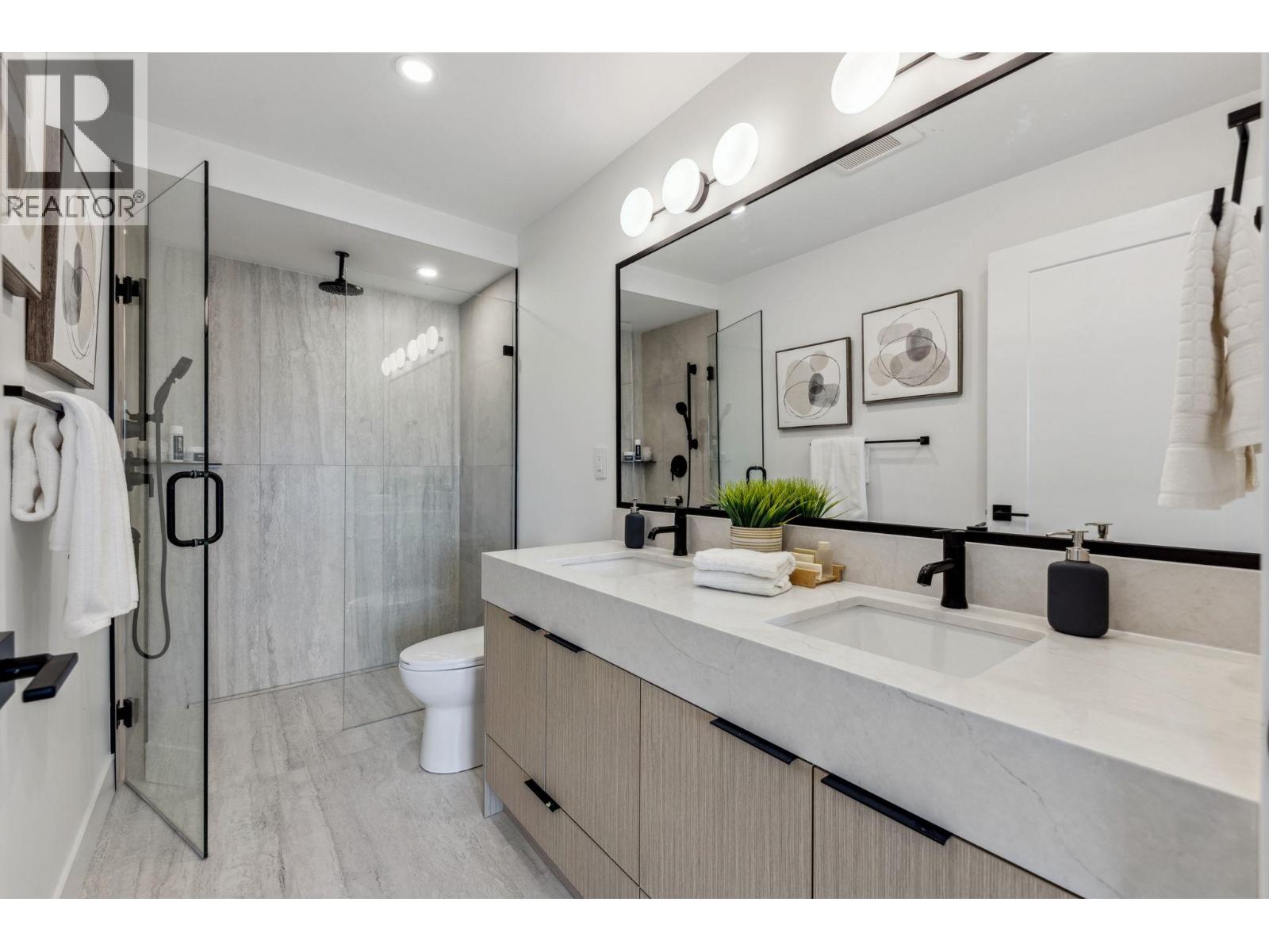 3381 Victoria Drive, Vancouver, British Columbia  V5N 4M3 - Photo 30 - R3063237