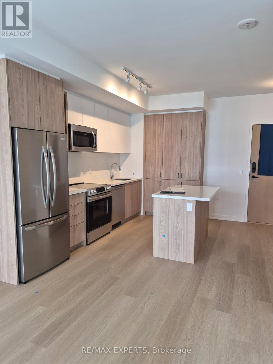 306 - 333 Sunseeker Avenue, Innisfil, Ontario L9R 0R6 - Photo 8 - N12523976