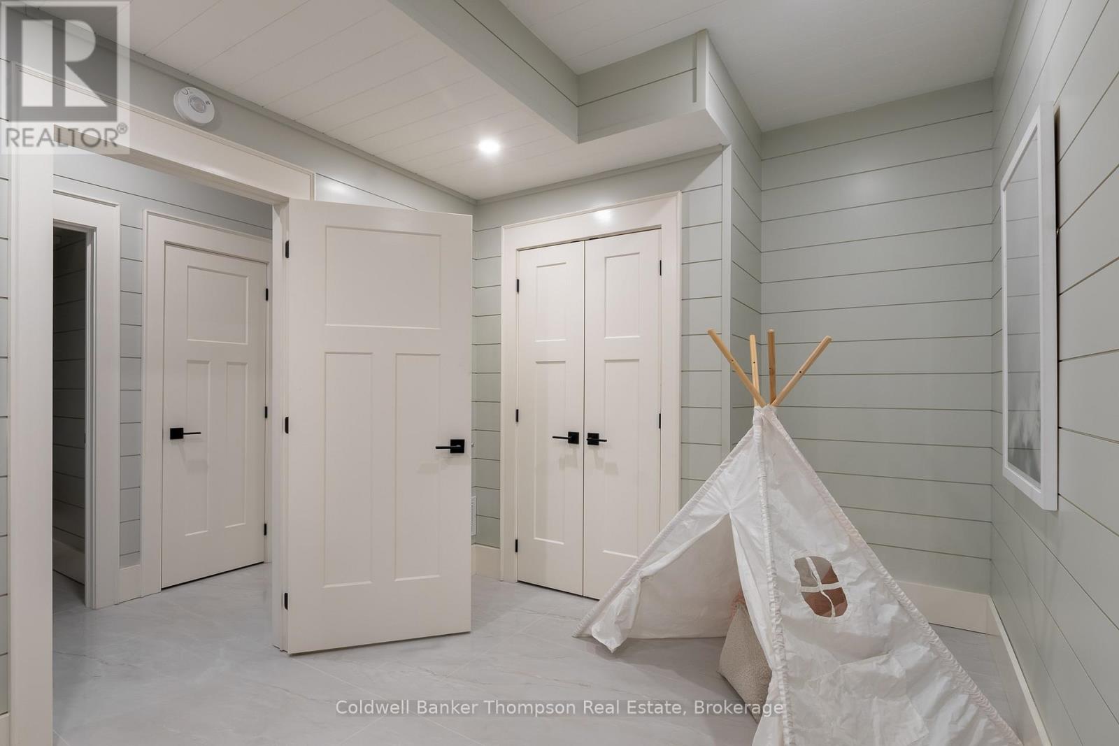 1204 Seabreeze Road, Lake Of Bays, Ontario  P0A 1H0 - Photo 42 - X12525904