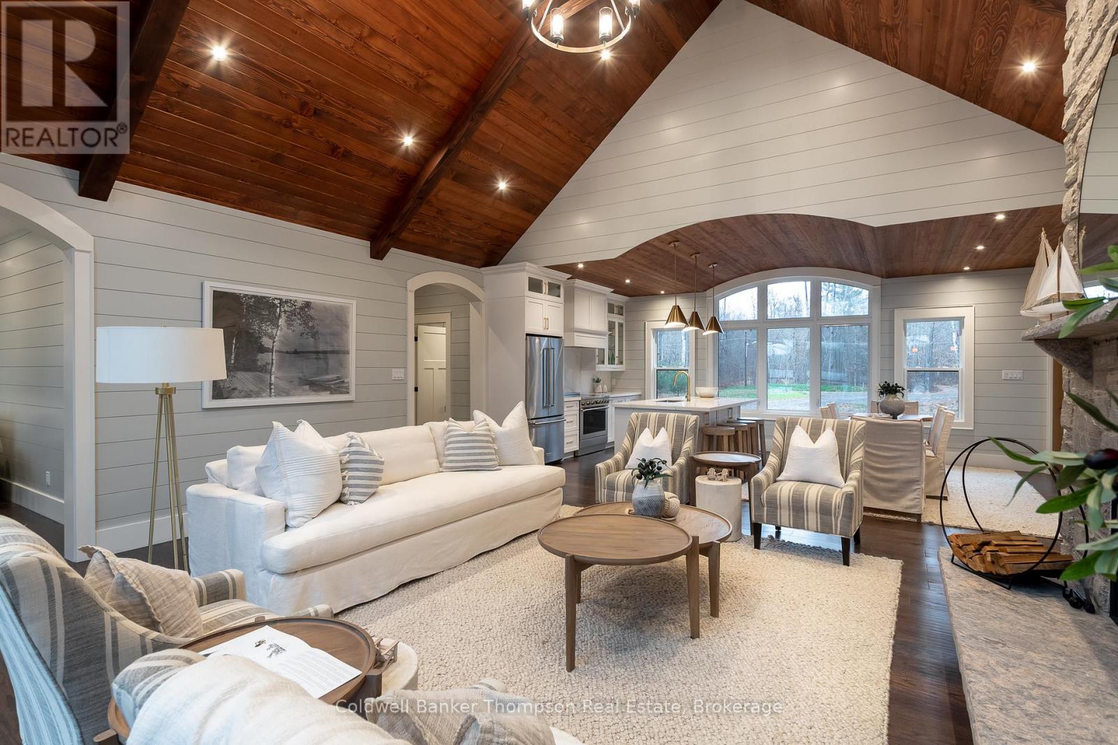 1204 Seabreeze Road, Lake Of Bays, Ontario  P0A 1H0 - Photo 6 - X12525904