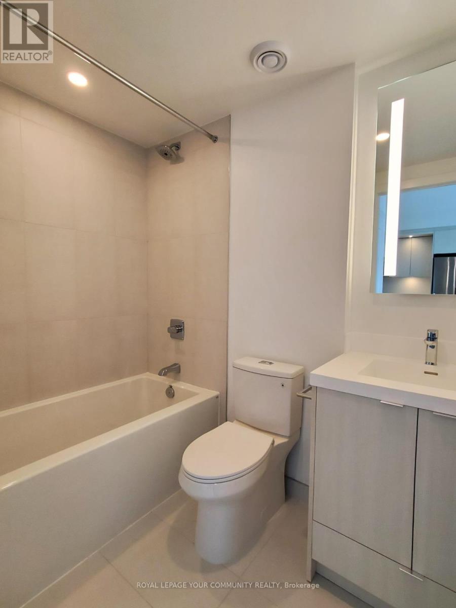 218 - 30 Inn On The Park Drive, Toronto, Ontario M3C 0P7 - Photo 6 - C12508590