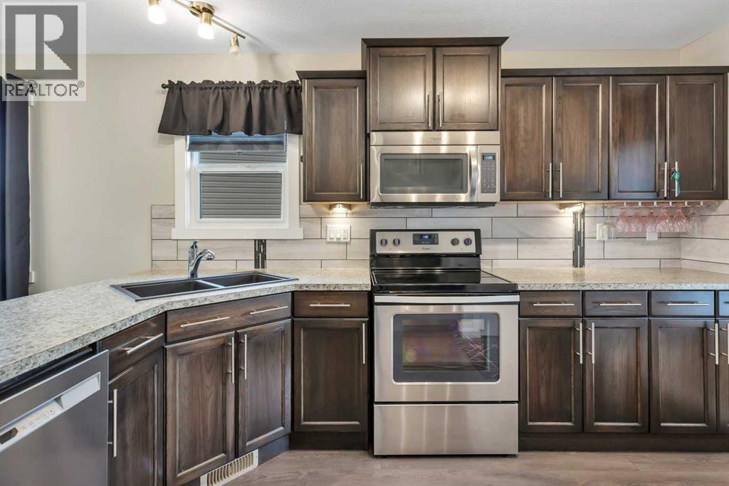 23 Hampton Crescent, Sylvan Lake, Alberta  T4S 0N2 - Photo 17 - A2268257