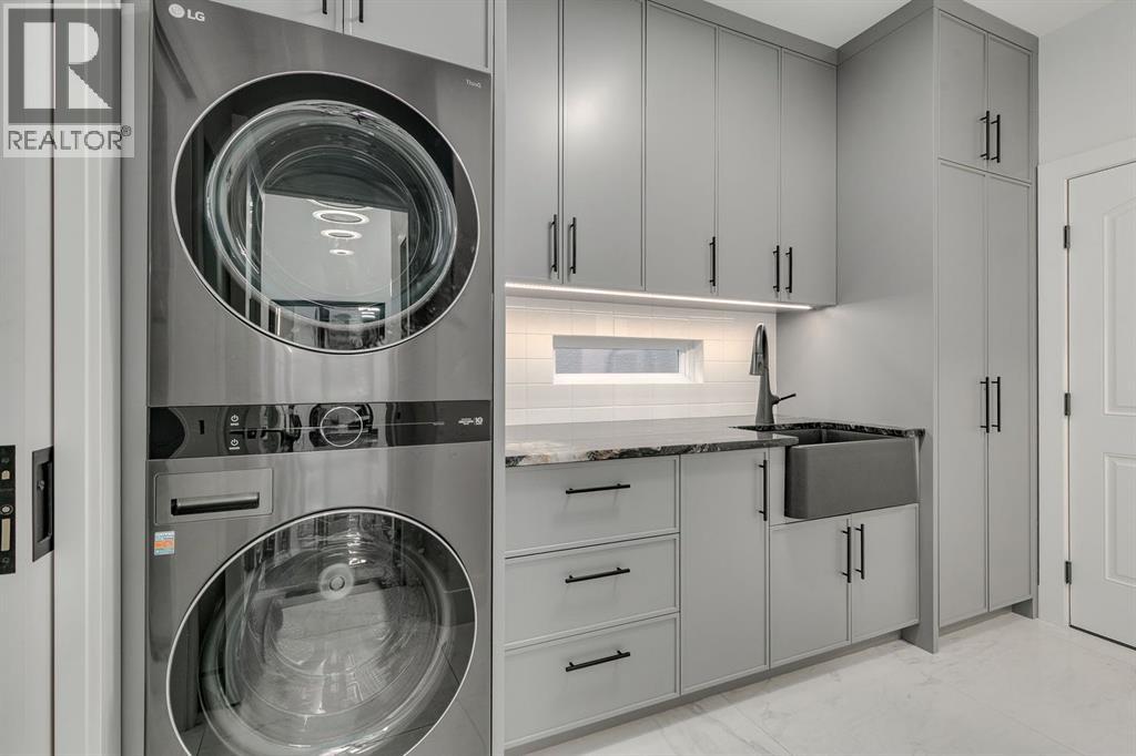 50 Signature Heights Sw, Calgary, Alberta  T3H 3C1 - Photo 37 - A2264415