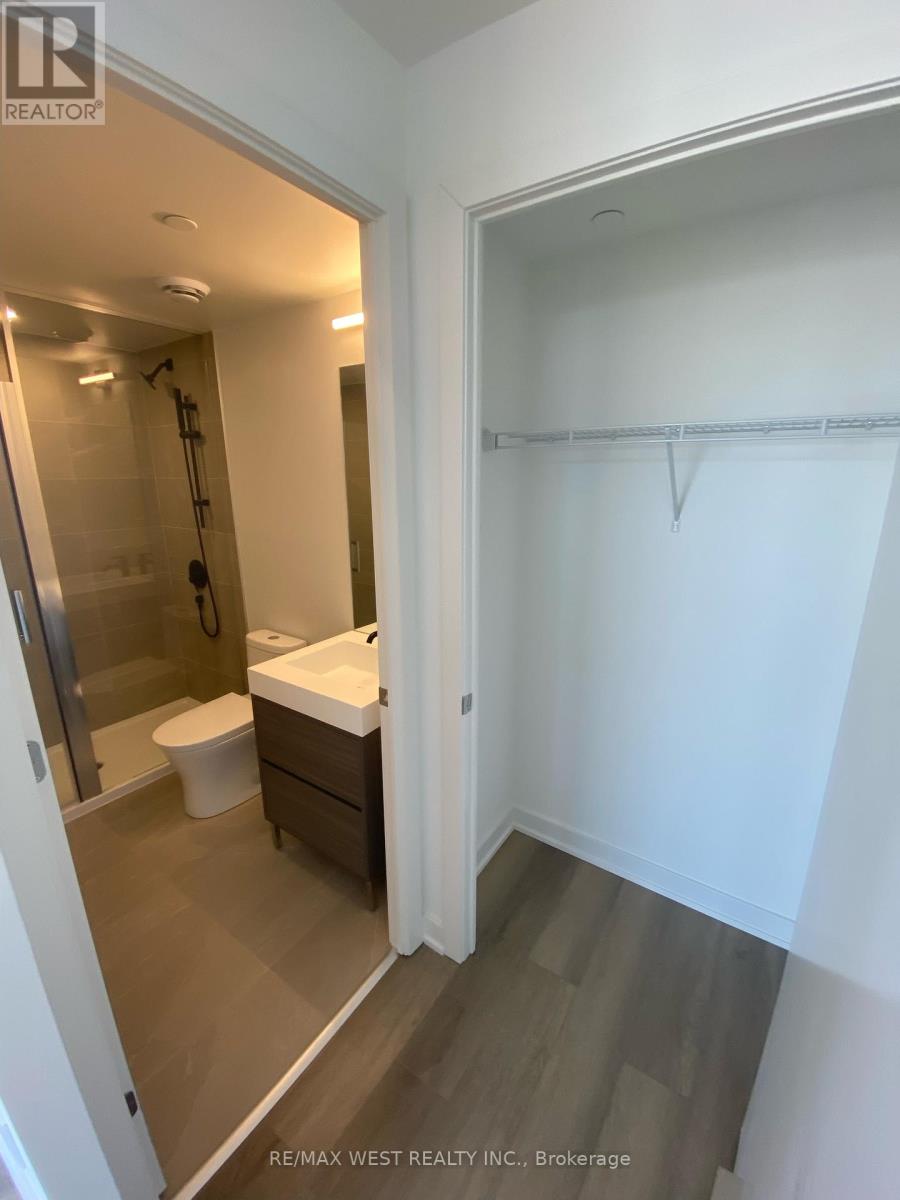 1016 - 9 Tecumseth Street, Toronto, Ontario  M5V 0S5 - Photo 19 - C12525852