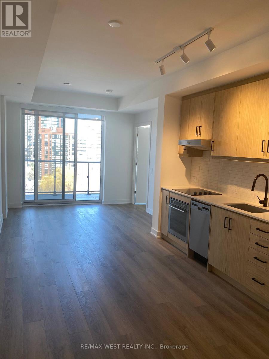 1016 - 9 Tecumseth Street, Toronto, Ontario  M5V 0S5 - Photo 6 - C12525852