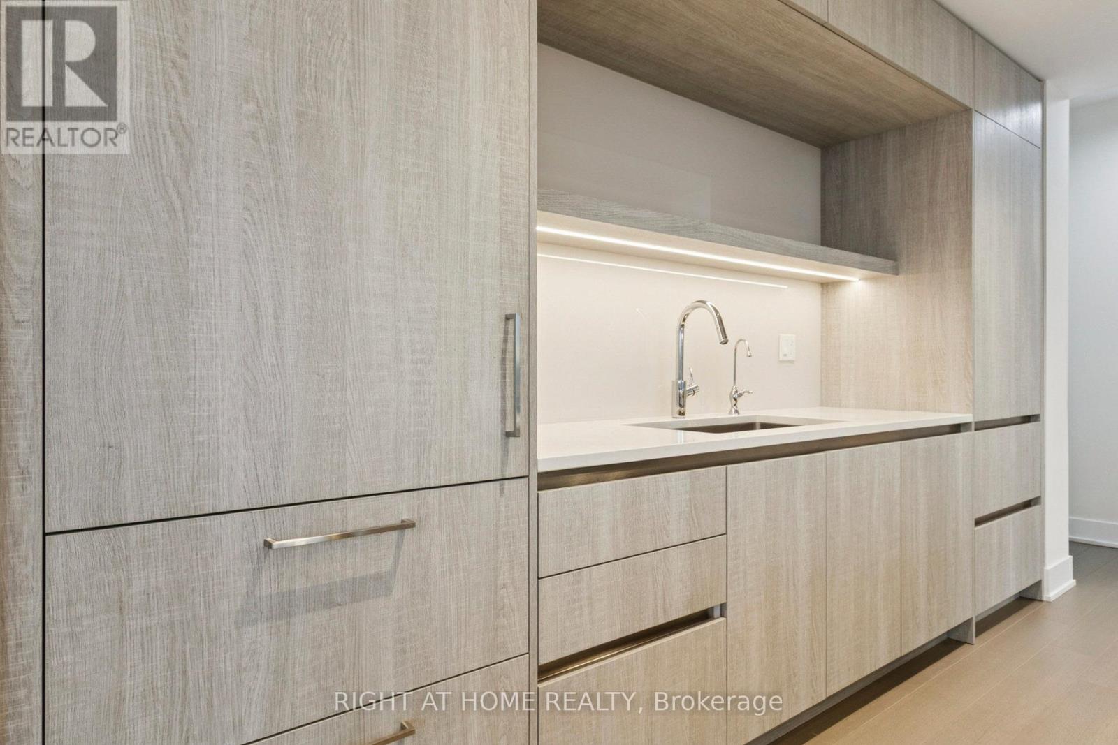 504 - 6 Jackes Avenue, Toronto, Ontario  M4T 0A5 - Photo 18 - C12525888