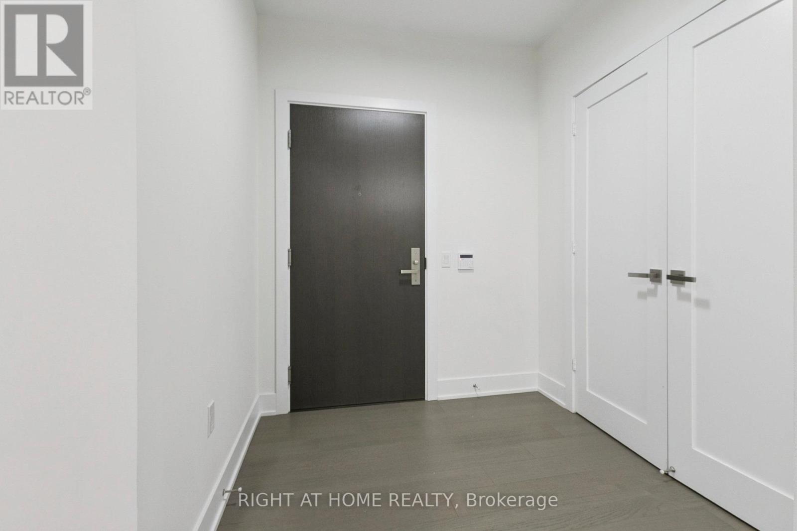 504 - 6 Jackes Avenue, Toronto, Ontario  M4T 0A5 - Photo 3 - C12525888