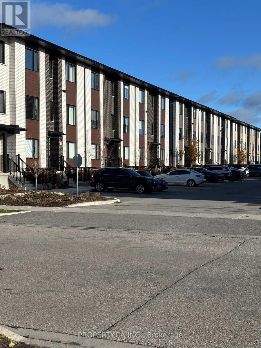 30 LILY LANE, Guelph, Ontario