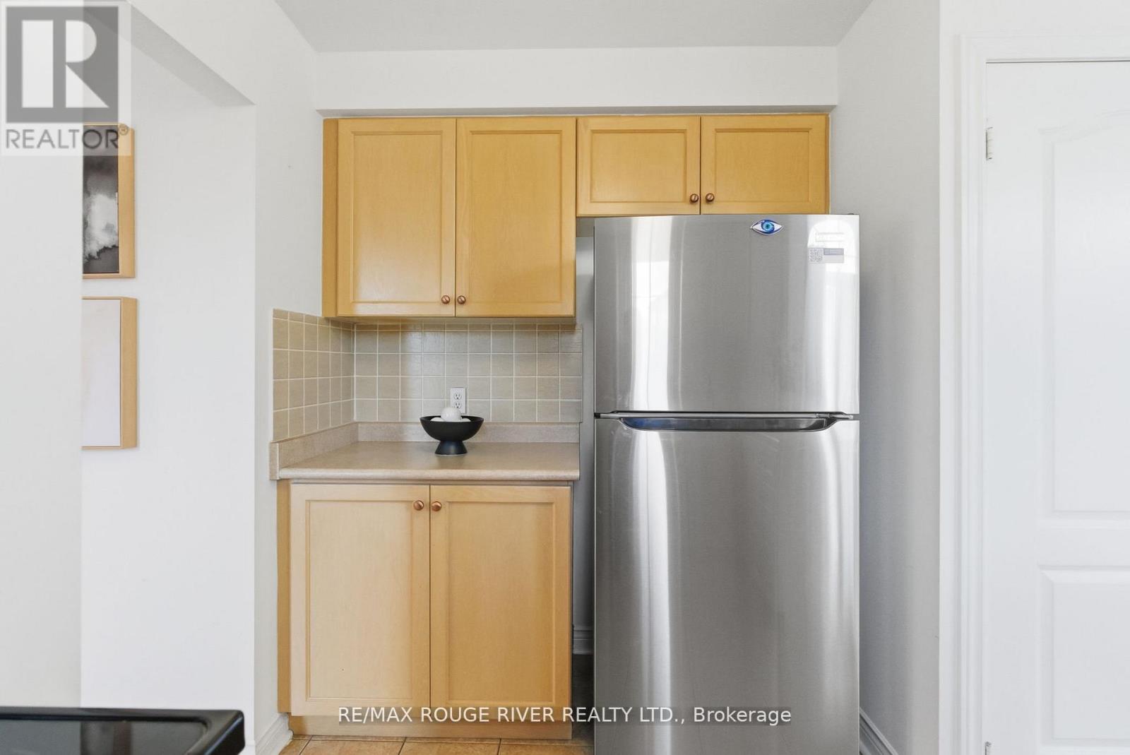 36 Tormina Boulevard, Whitby, Ontario  L1R 3B4 - Photo 20 - E12525918