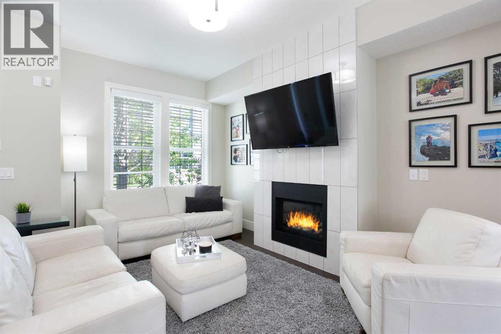 548 Quarry Park Boulevard Se, Calgary, Alberta  T2C 5E8 - Photo 4 - A2247516