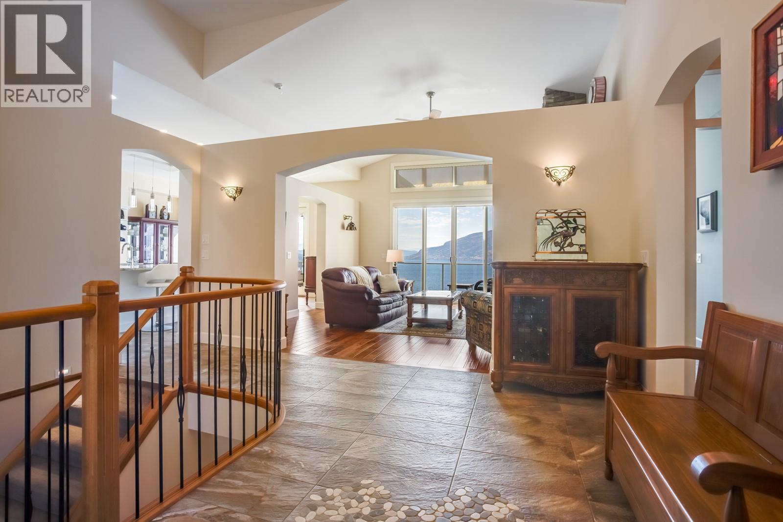 1604 Kimberlite Drive, Lake Country, British Columbia  V4V 2T4 - Photo 8 - 10365672