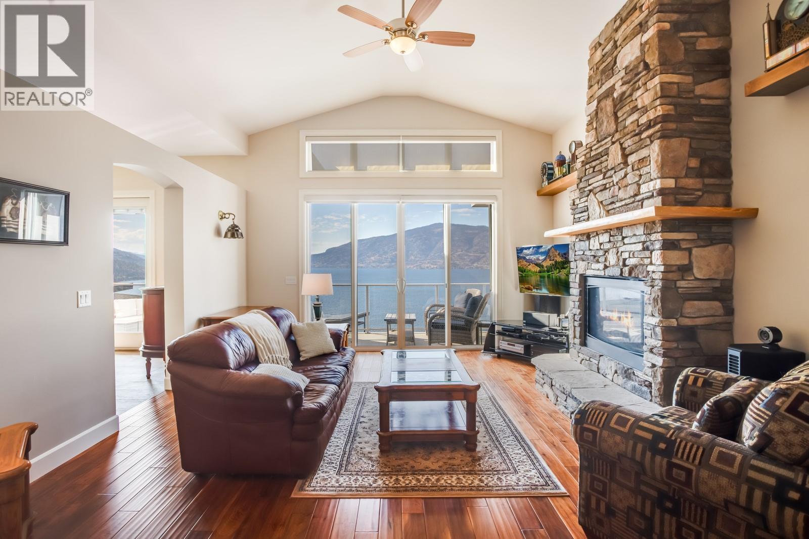 1604 Kimberlite Drive, Lake Country, British Columbia  V4V 2T4 - Photo 7 - 10365672