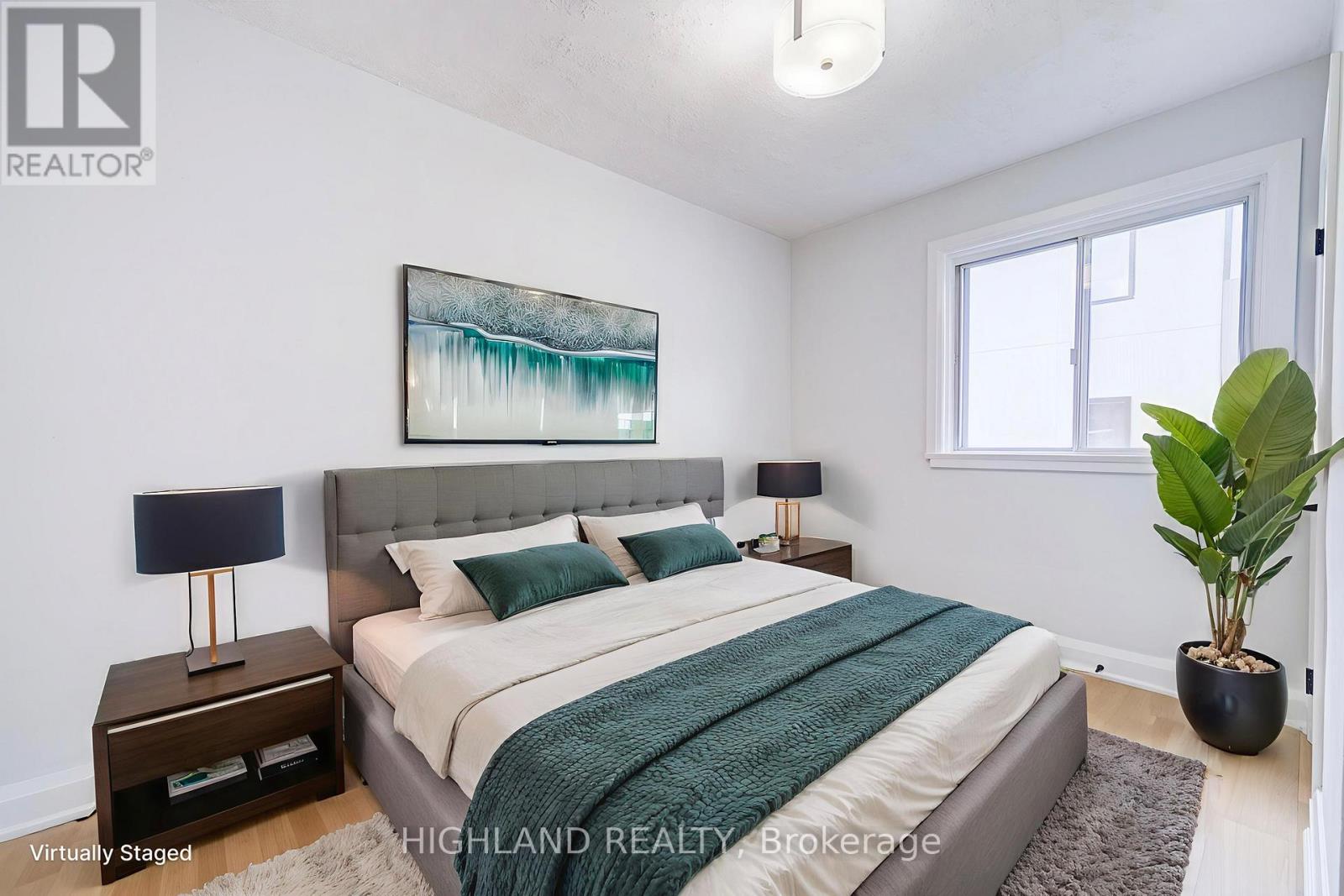 38 Esmond Crescent, Toronto, Ontario  M9W 1T4 - Photo 13 - W12525840