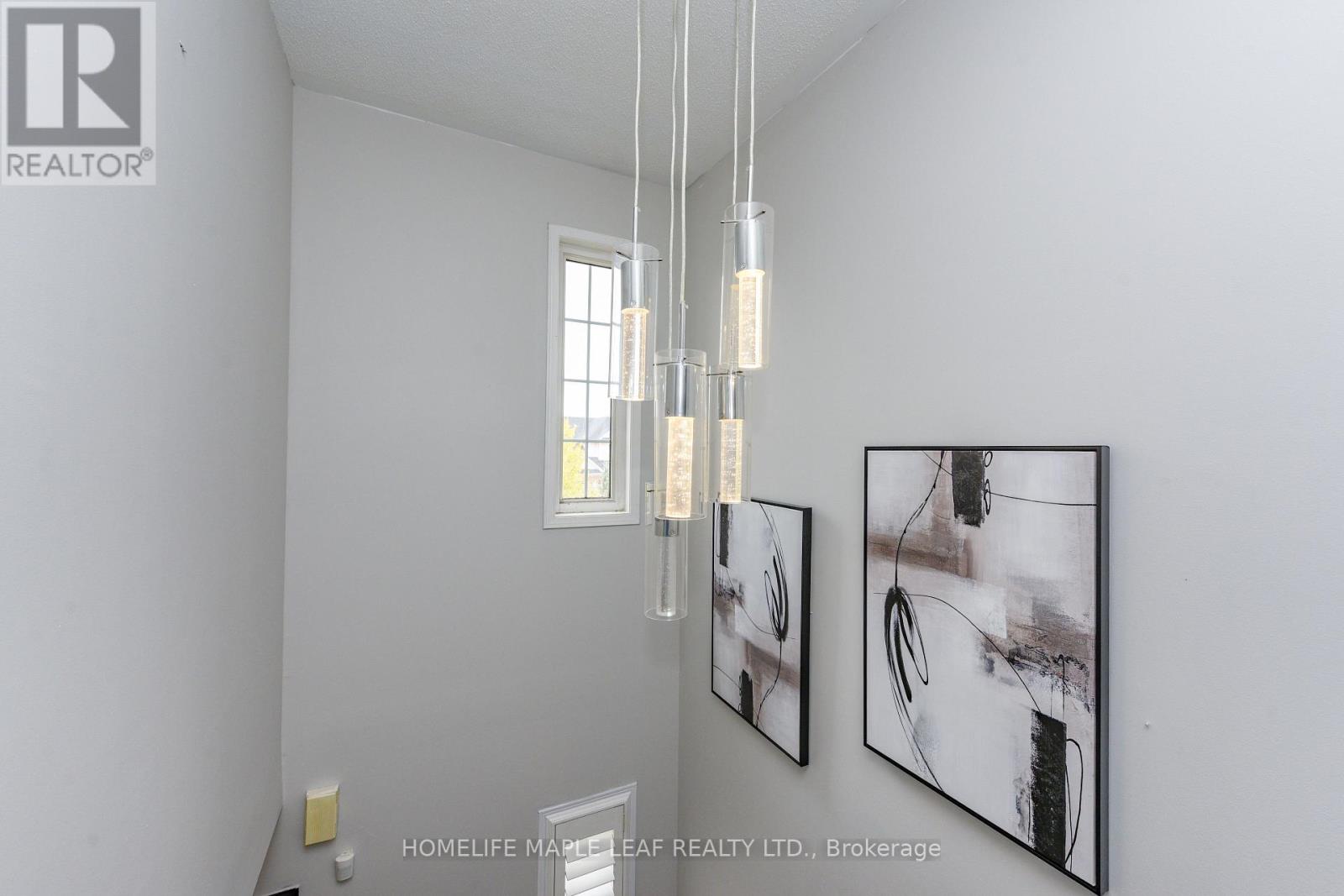 250 Brisdale Drive, Brampton, Ontario  L7A 2T3 - Photo 18 - W12525856