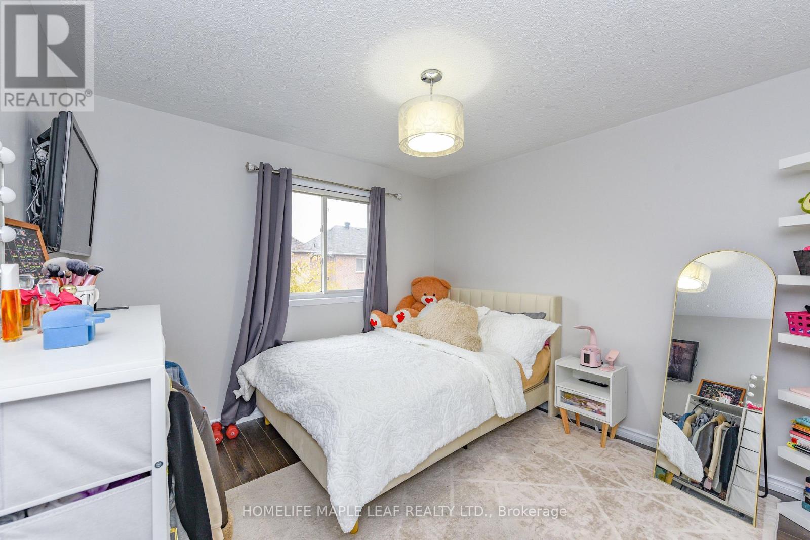 250 Brisdale Drive, Brampton, Ontario  L7A 2T3 - Photo 19 - W12525856