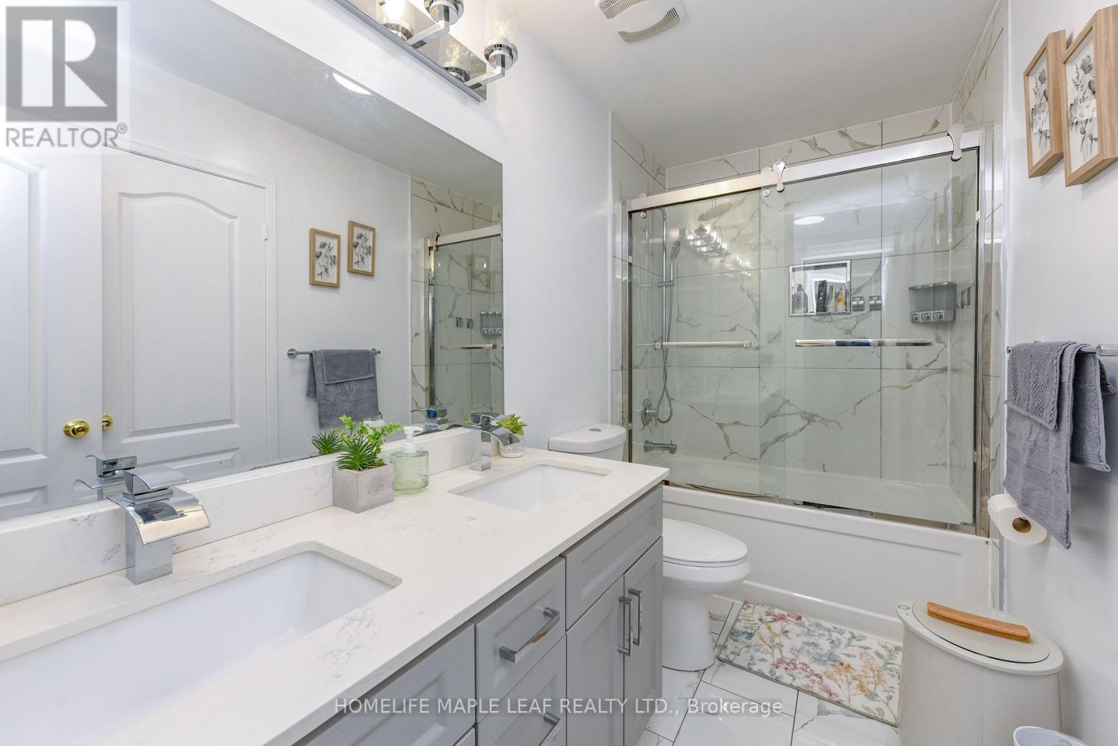 250 Brisdale Drive, Brampton, Ontario  L7A 2T3 - Photo 26 - W12525856