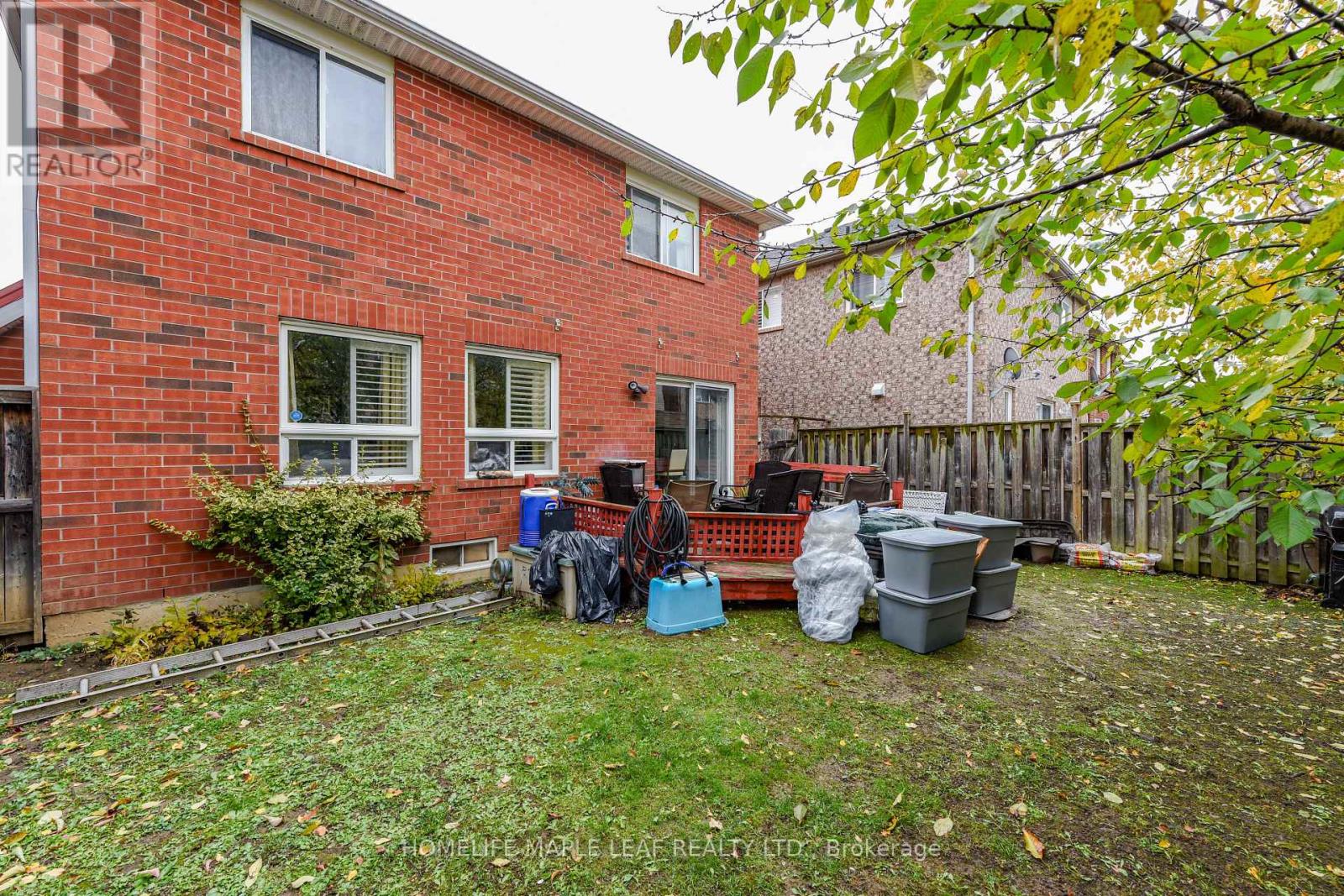 250 Brisdale Drive, Brampton, Ontario  L7A 2T3 - Photo 41 - W12525856