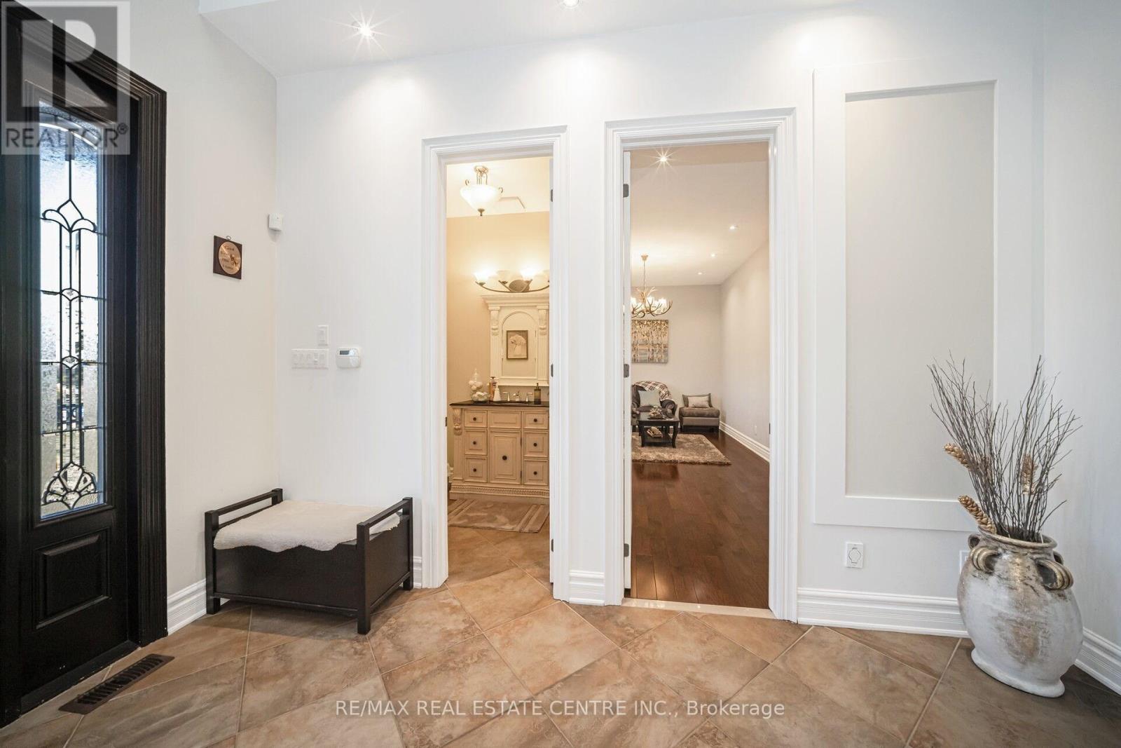 14645 5 Side Road, Halton Hills, Ontario  L7G 4S5 - Photo 10 - W12525866