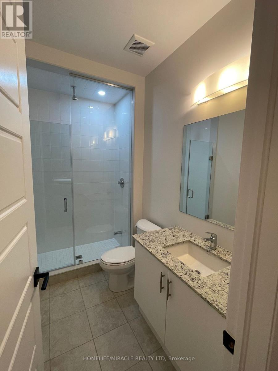 51 Goodview Drive, Brampton, Ontario  L6R 4C3 - Photo 5 - W12525872