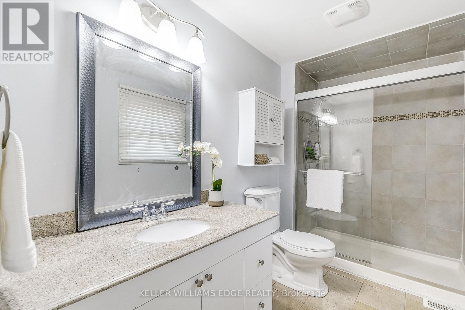 2212 Melissa Crescent, Burlington, Ontario  L7P 4J7 - Photo 27 - W12525880