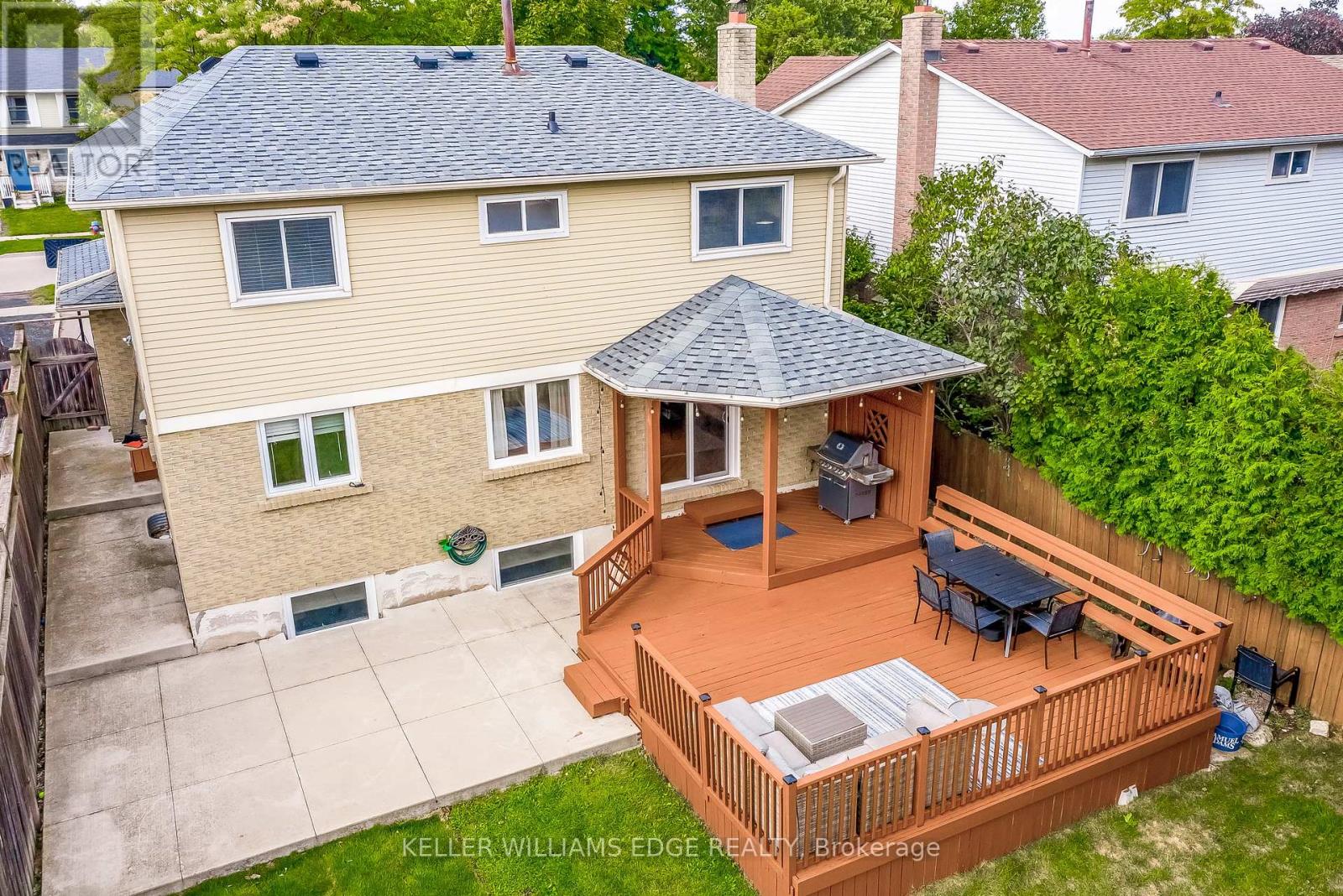 2212 Melissa Crescent, Burlington, Ontario  L7P 4J7 - Photo 40 - W12525880