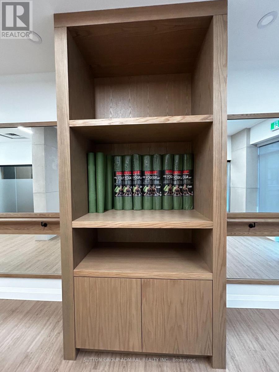 3250 Carding Mill Trail, Oakville, Ontario  L6M 1L3 - Photo 12 - W12525894