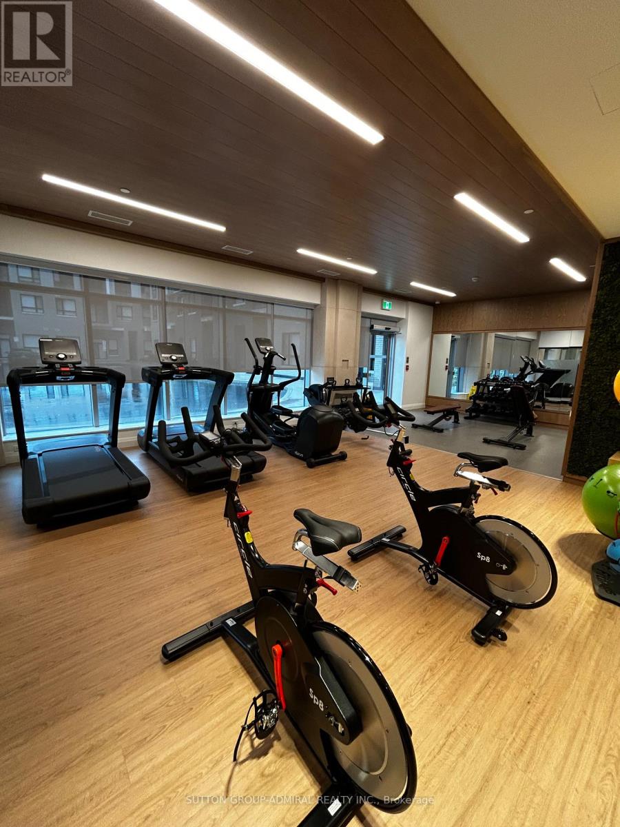 3250 Carding Mill Trail, Oakville, Ontario  L6M 1L3 - Photo 8 - W12525894