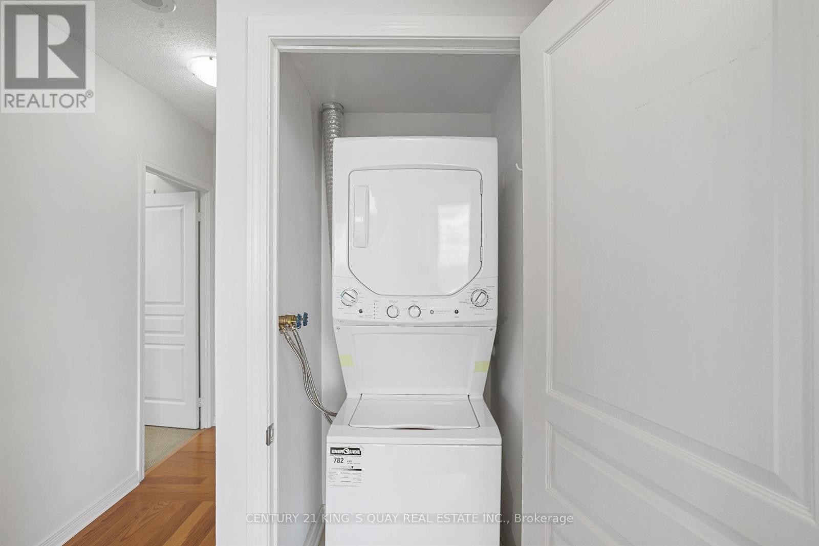 2904 - 2240 Lake Shore Boulevard W, Toronto, Ontario  M8V 0A9 - Photo 22 - W12525898