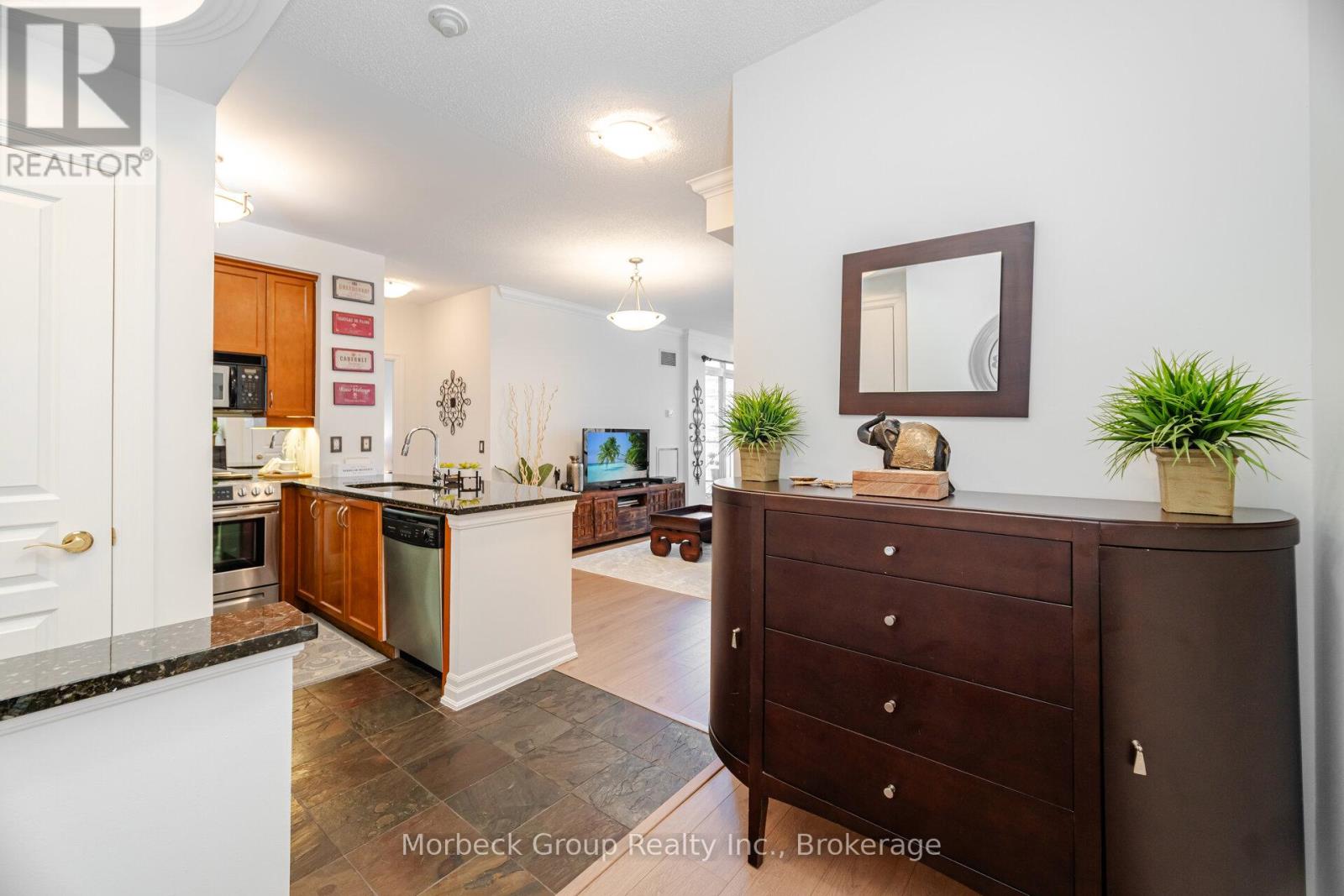 1413 - 2083 Lake Shore Boulevard W, Toronto, Ontario  M8V 4G2 - Photo 8 - W12525930