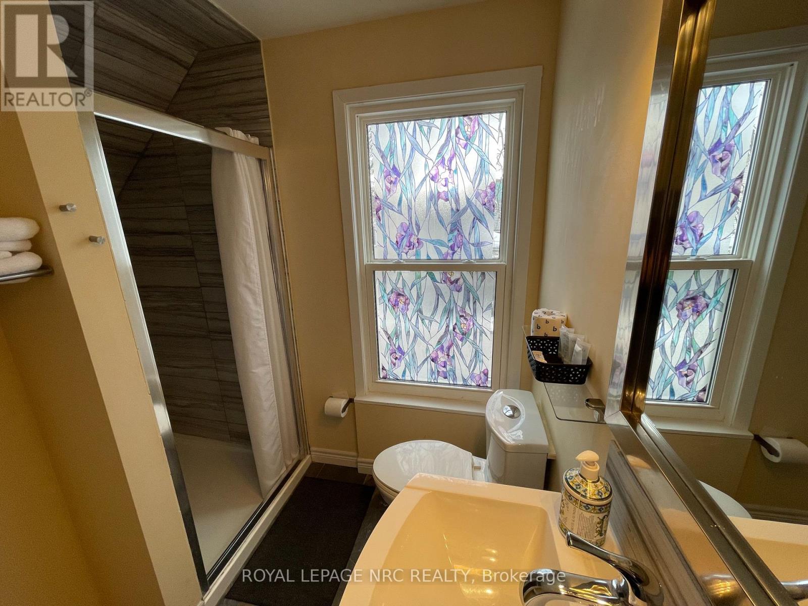 4713 Cookman Crescent, Niagara Falls, Ontario  L2E 1C1 - Photo 19 - X12525910