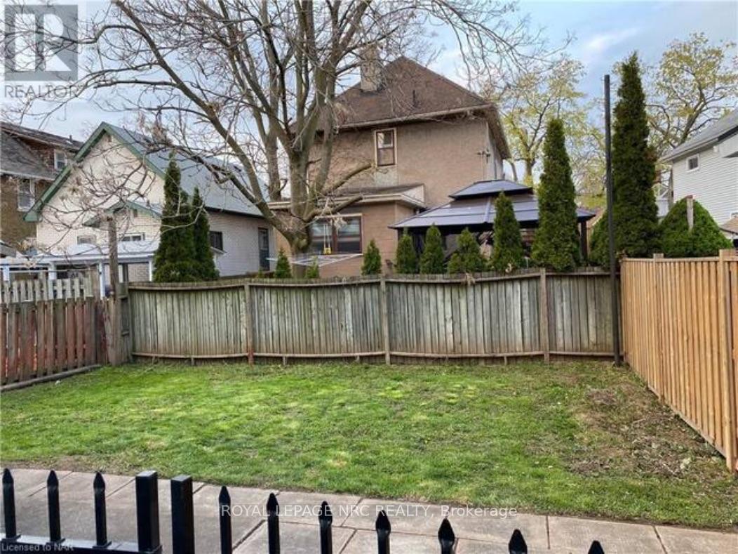 4713 Cookman Crescent, Niagara Falls, Ontario  L2E 1C1 - Photo 5 - X12525910