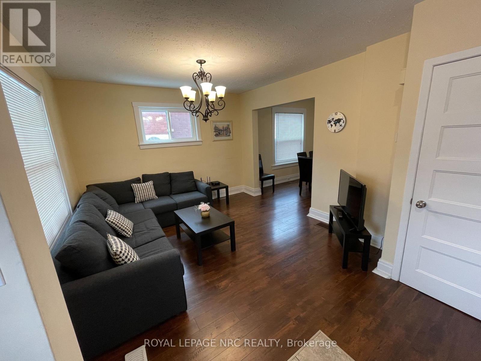 4713 Cookman Crescent, Niagara Falls, Ontario  L2E 1C1 - Photo 7 - X12525910