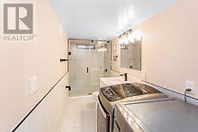 37 Cabinet Crescent, Vaughan, Ontario  L4L 6H9 - Photo 20 - N12455343