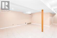 37 Cabinet Crescent, Vaughan, Ontario  L4L 6H9 - Photo 6 - N12455343