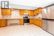 37 Cabinet Crescent, Vaughan, Ontario  L4L 6H9 - Photo 12 - N12455343