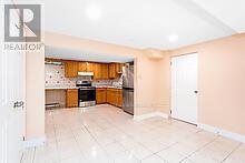 37 Cabinet Crescent, Vaughan, Ontario  L4L 6H9 - Photo 10 - N12455343