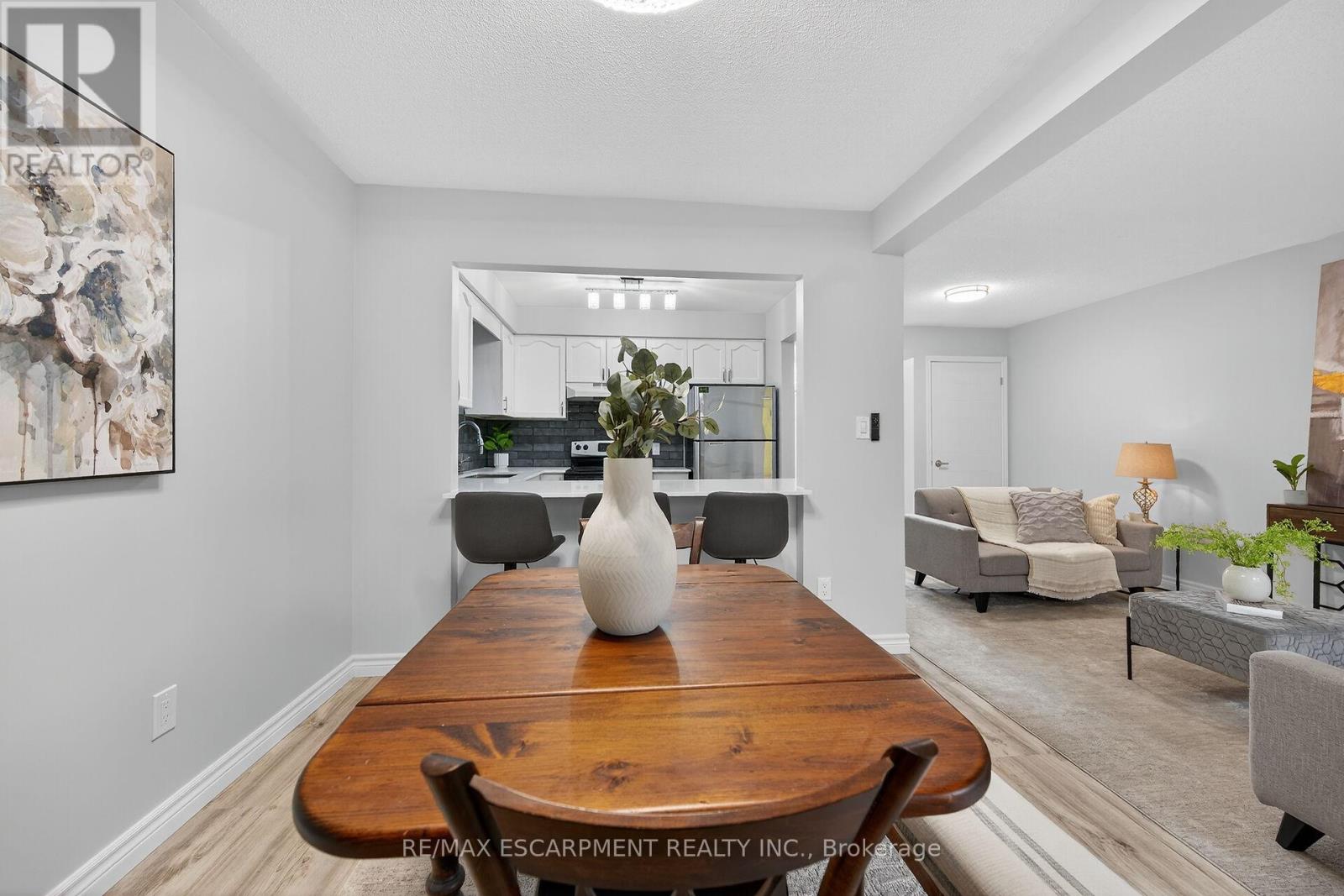 11 - 54 Argyle Street S, Haldimand, Ontario  N3W 1H9 - Photo 19 - X12525850