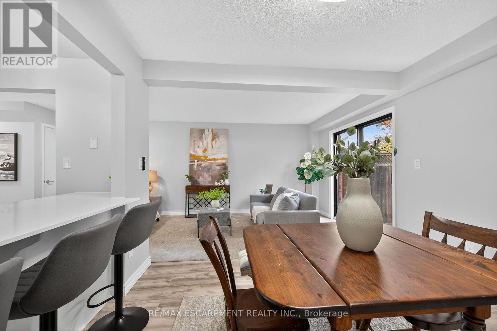 11 - 54 Argyle Street S, Haldimand, Ontario  N3W 1H9 - Photo 20 - X12525850